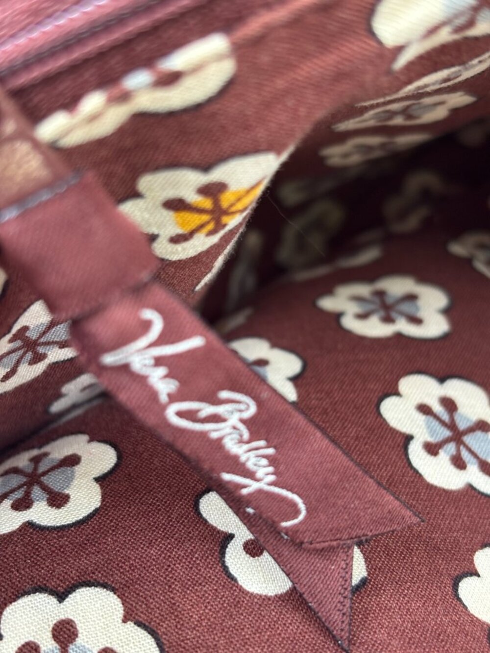 Vera Bradley Brown Floral Patchwork Quilted Shoulder Bag | Like New - Picture 4 of 4